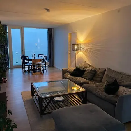 Modern In Orestad * Copenhague